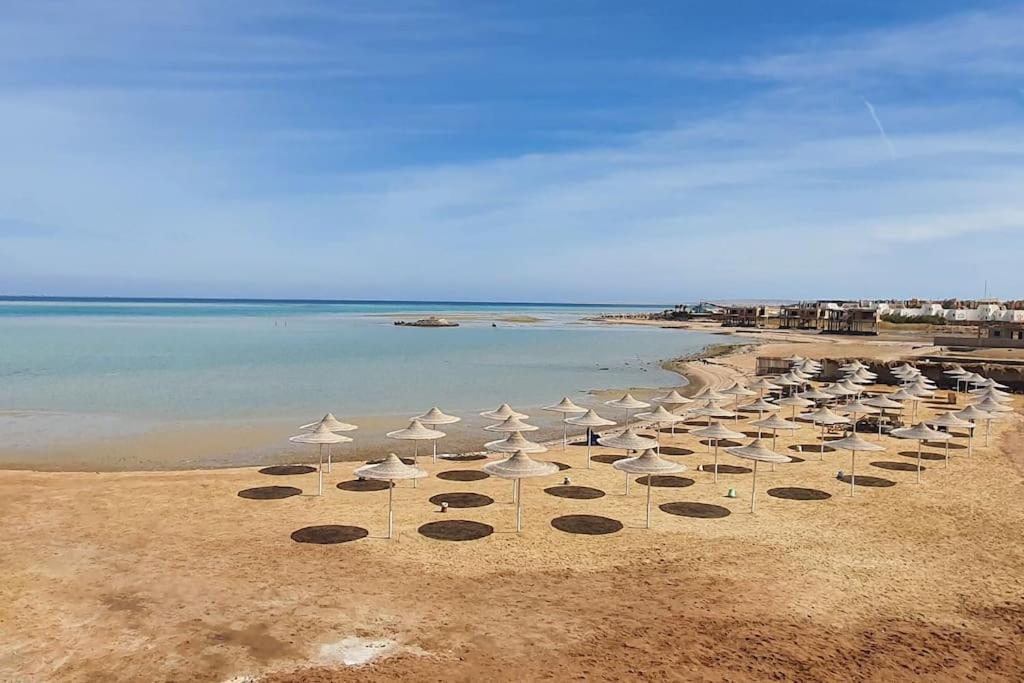 Casablanca Beach Direct Sea View Tow Bedroom Apartment 후르가다 외부 사진